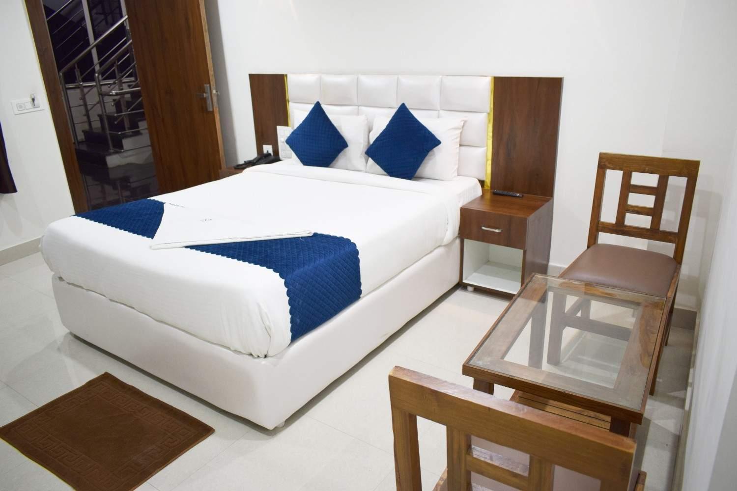 וורנגל Hotel Skyland חדר תמונה