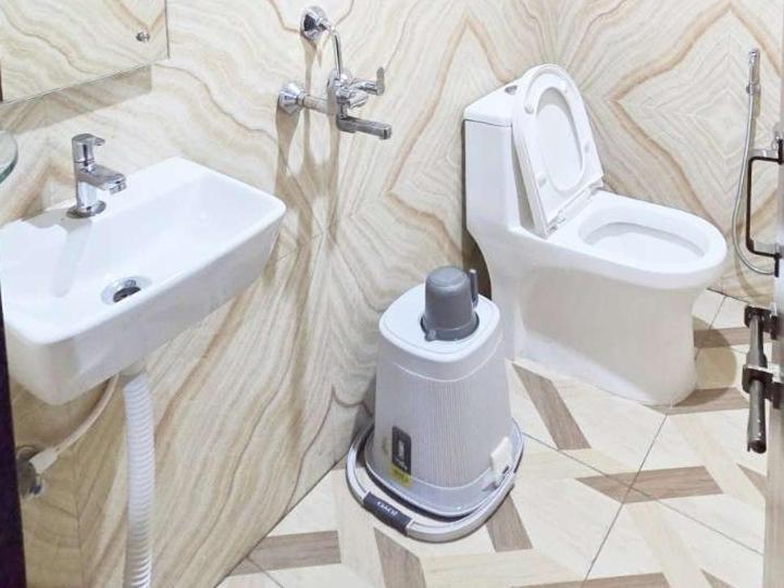 וורנגל Hotel Skyland מראה חיצוני תמונה
