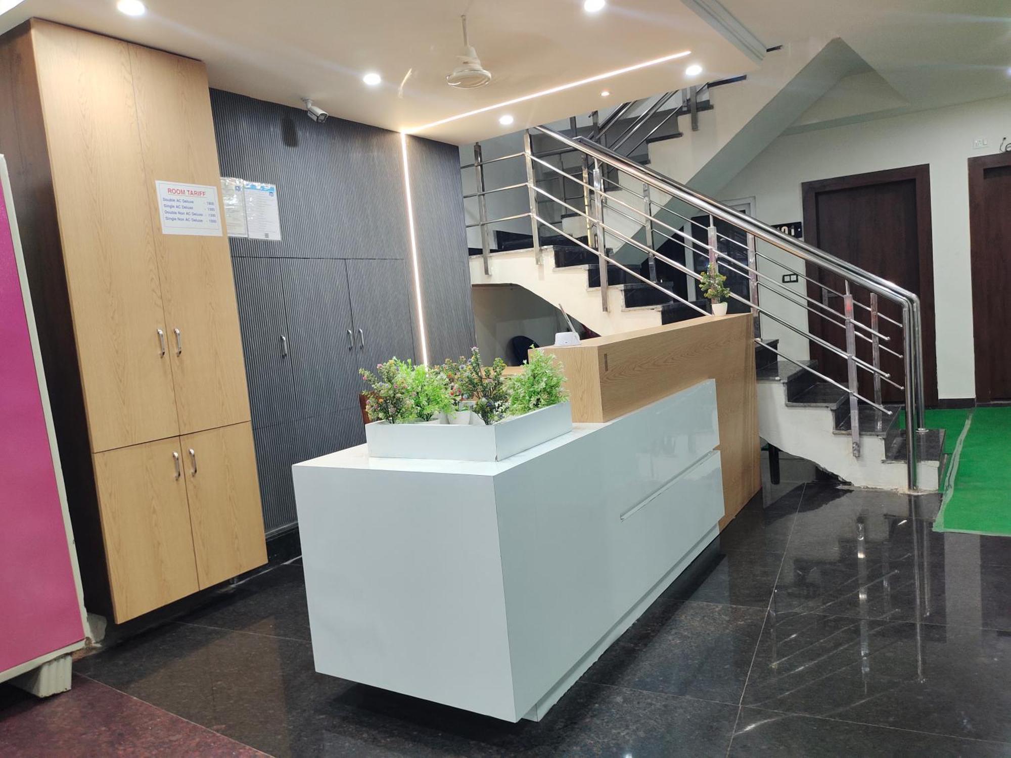 וורנגל Hotel Skyland מראה חיצוני תמונה