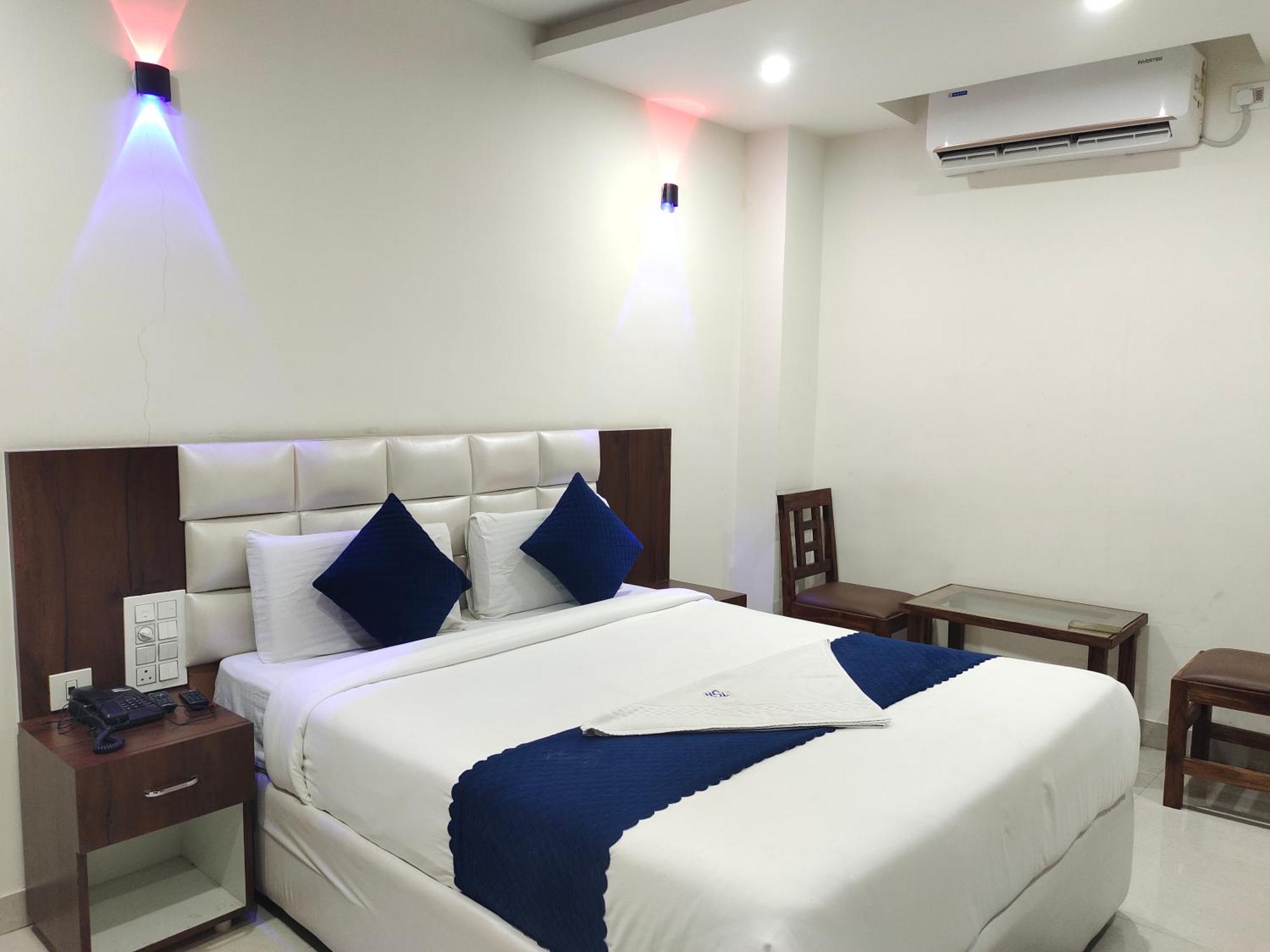 וורנגל Hotel Skyland מראה חיצוני תמונה
