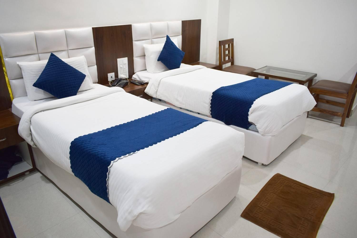 וורנגל Hotel Skyland מראה חיצוני תמונה